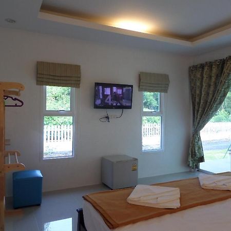 Lanta Triple Novel Hotel Koh Lanta Exterior photo