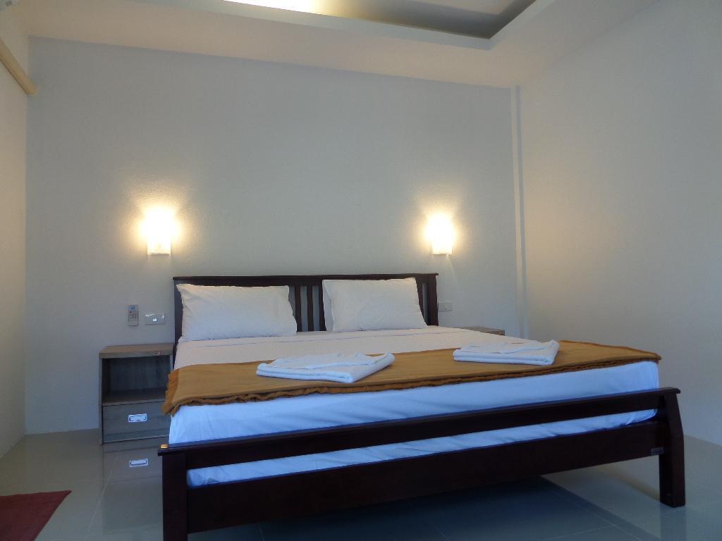 Lanta Triple Novel Hotel Koh Lanta Exterior photo
