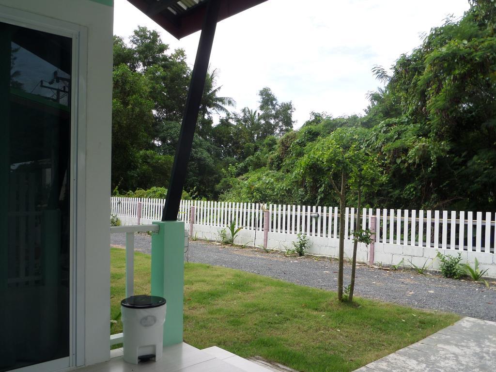 Lanta Triple Novel Hotel Koh Lanta Exterior photo